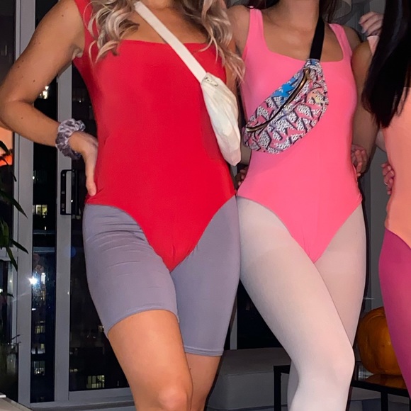 Pretty Little Thing Red Thong Bodysuit - Picture 4 of 10